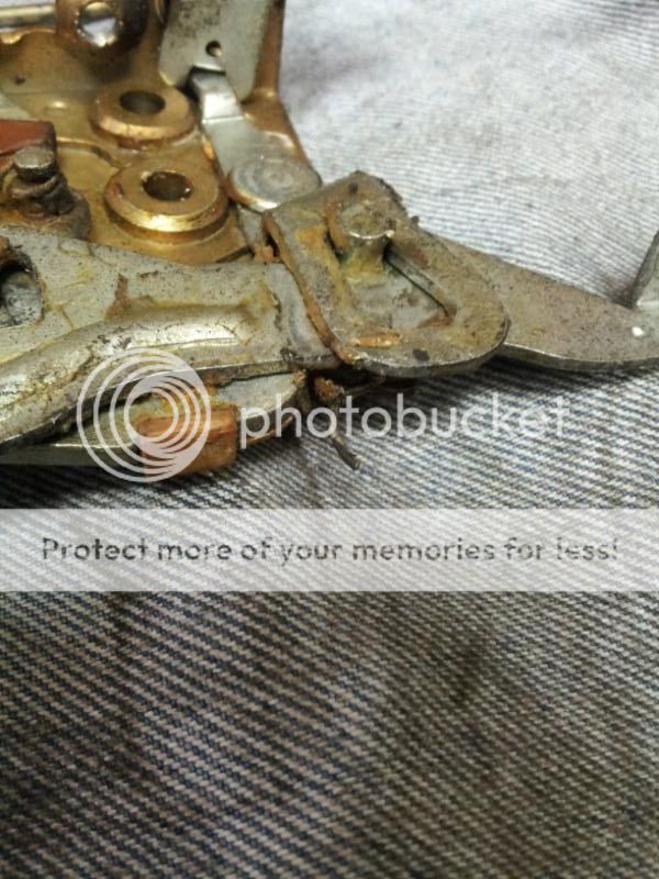 How to Remove Door Handle Mechanism